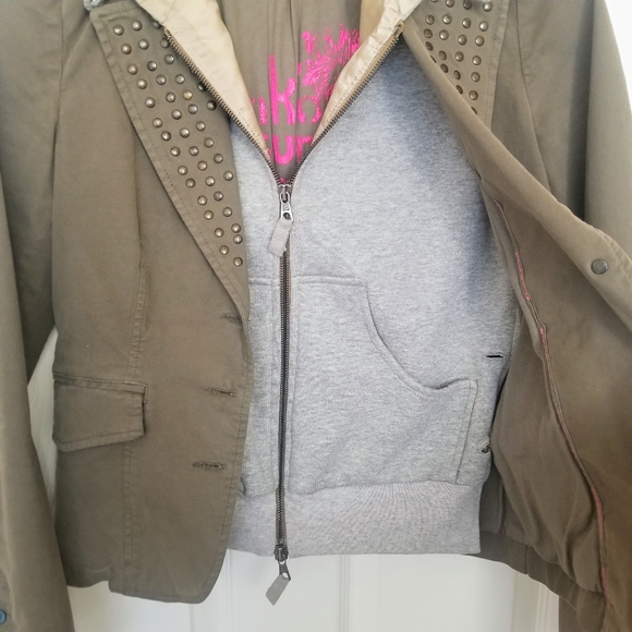 Layer Detachable Hoodie & Vest Jacket - Picture 2 of 5